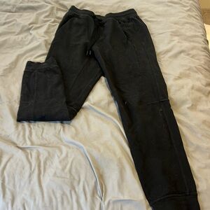 Lululemon Men’s joggers size M